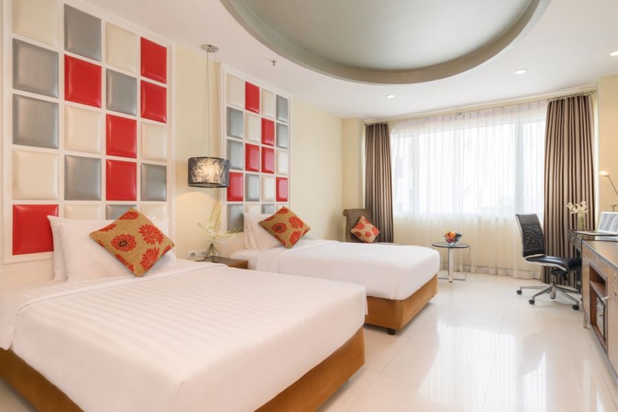 チャイナエアライン利用 ☆フラマエクスクルーシブ アソーク ホテル☆デラックスルーム（朝食付き）で過ごす バンコク3泊5日｜往路発:午前/復路発:未明